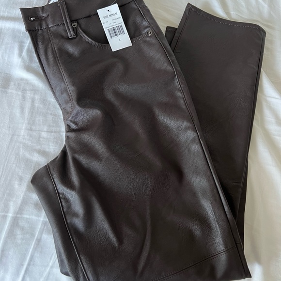 GOOD AMERICAN NWT classic vegan leather size 8 - Picture 2 of 4
